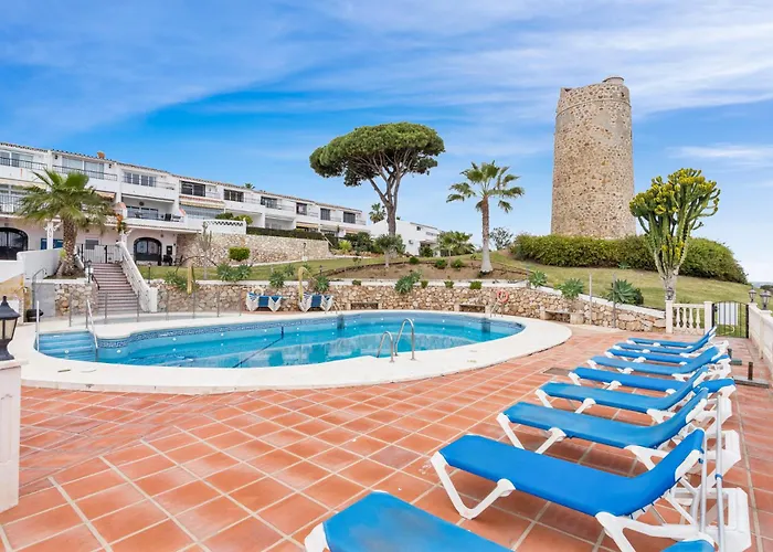 Charming Seaview Apartment With Pool In La Cala By Costarentals - Ref 49